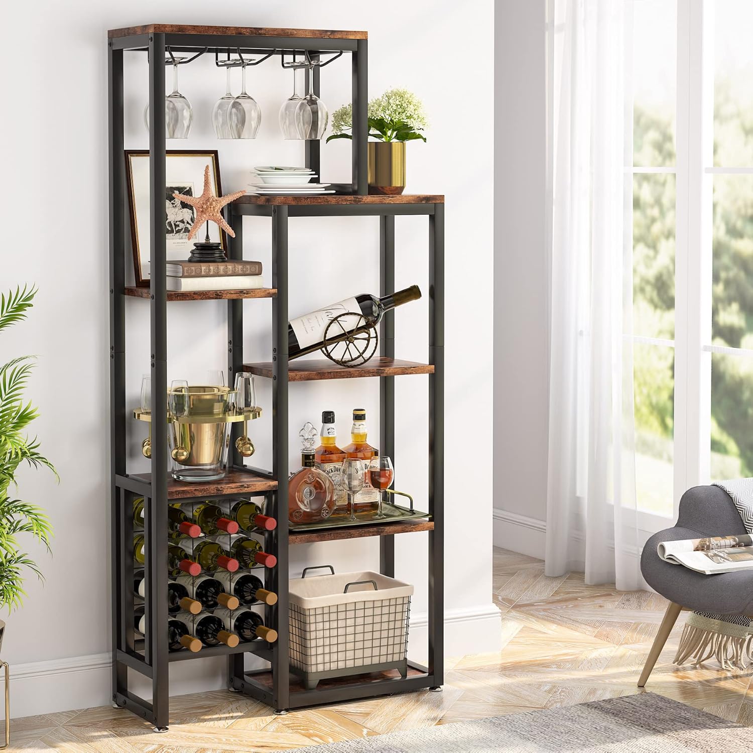KOMFOTTEU Cantinetta Portabottiglie in Legno, Mobiletto Bar con Porta Bicchieri in Vetro, Porte in Metallo e Ripiano Regolabile, Angolo Bar per Soggiorno, Sala da Pranzo, 48x48x130cm (Marrone