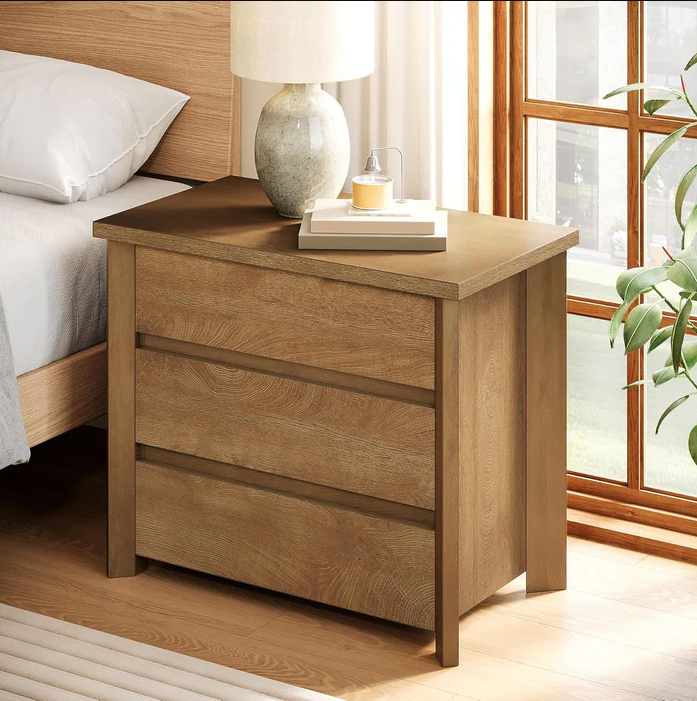 Quanto deve essere alto un comodino? Una guida pratica per camere da letto reali